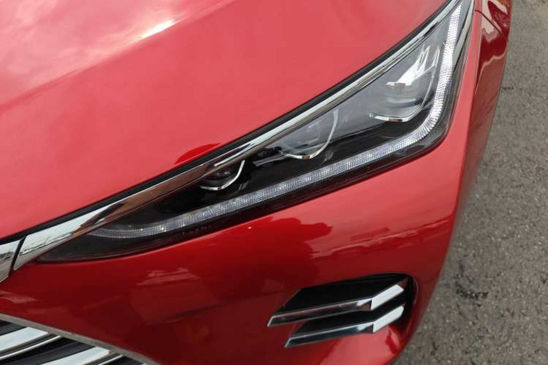 Used BYD Tang New Energy 2019 DM 2.0T All-Wheel Drive Connected Innovation Edition 7 Seats China VI Standard Left Front Headlight