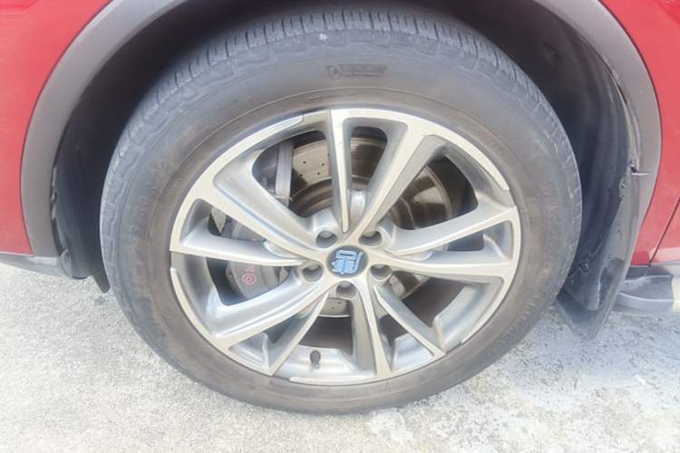 Used BYD Tang New Energy 2019 DM 2.0T All-Wheel Drive Smart Connectivity Enjoyment Model 7 Seats China VI Standard Left Front Wheel Hub