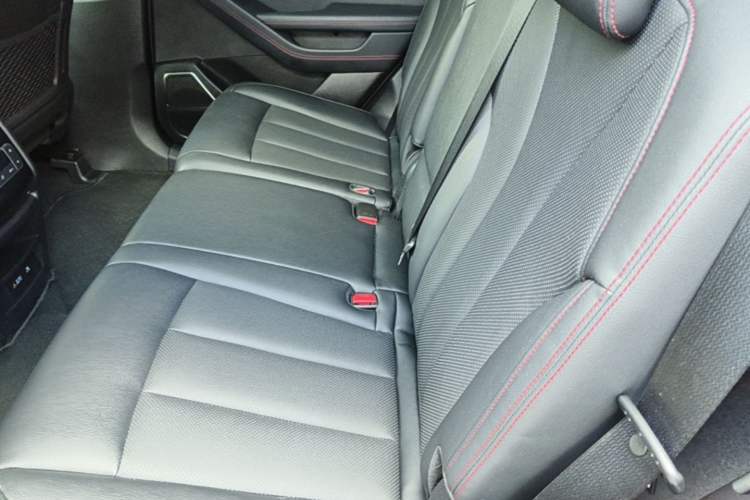 Used BYD Tang New Energy 2019 DM 2.0T All-Wheel Drive Smart Connectivity Enjoyment Model 7 Seats China VI Standard Left Rear Seat