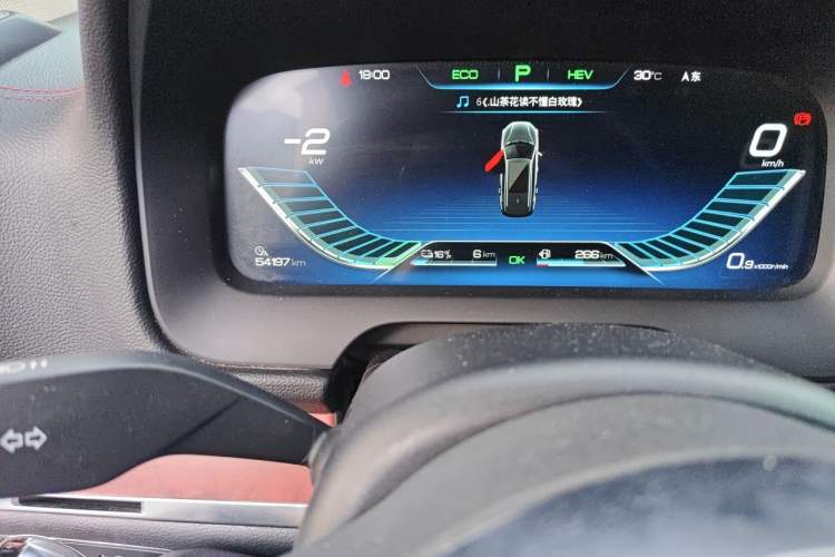 Used BYD Tang New Energy 2019 DM 2.0T All-Wheel Drive Smart Connectivity Enjoyment Model 7 Seats China VI Standard Odometer Close Up