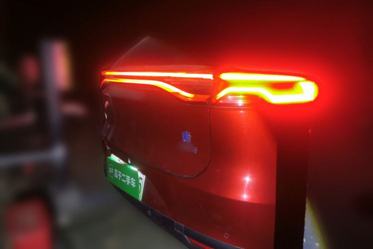 Used BYD Tang New Energy 2019 DM 2.0T All-Wheel Drive Connected Leading Model 7 Seats China VI Standard Rear