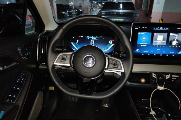 Used BYD Tang New Energy 2019 DM 2.0T All-Wheel Drive Smart Connectivity Enjoyment Model 7 Seats China VI Standard Steering Wheel
