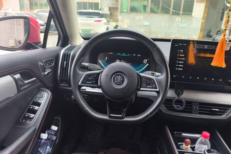 Used BYD Tang New Energy 2019 DM 2.0T All-Wheel Drive Smart Connectivity Enjoyment Model 7 Seats China VI Standard Steering Wheel