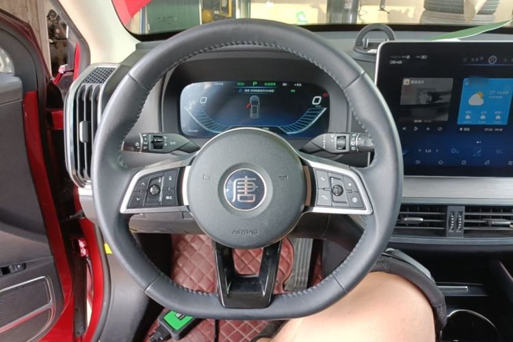 Used BYD Tang New Energy 2019 EV600D Four-Wheel Drive Smart Connectivity Leading Model Steering Wheel