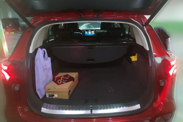 Used BYD Tang New Energy 2019 EV600D Four-Wheel Drive Smart Connectivity Leading Model Trunk