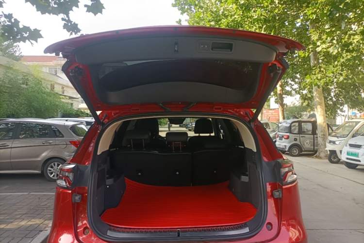Used BYD Tang New Energy 2019 EV600D Four-Wheel Drive Smart Connectivity Leading Model Trunk
