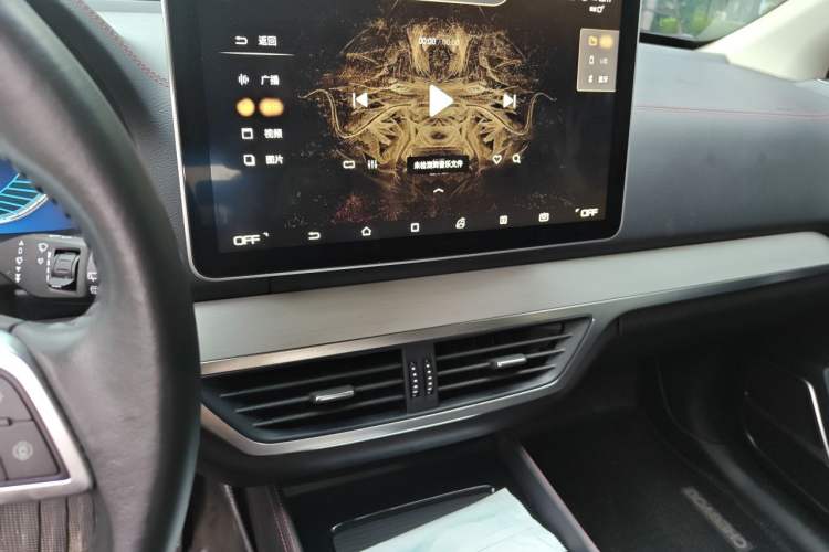 Used BYD Tang New Energy 2019 DM 2.0T All-Wheel Drive Smart Connectivity Enjoyment Model 7 Seats China VI Standard Audio And AC Panel