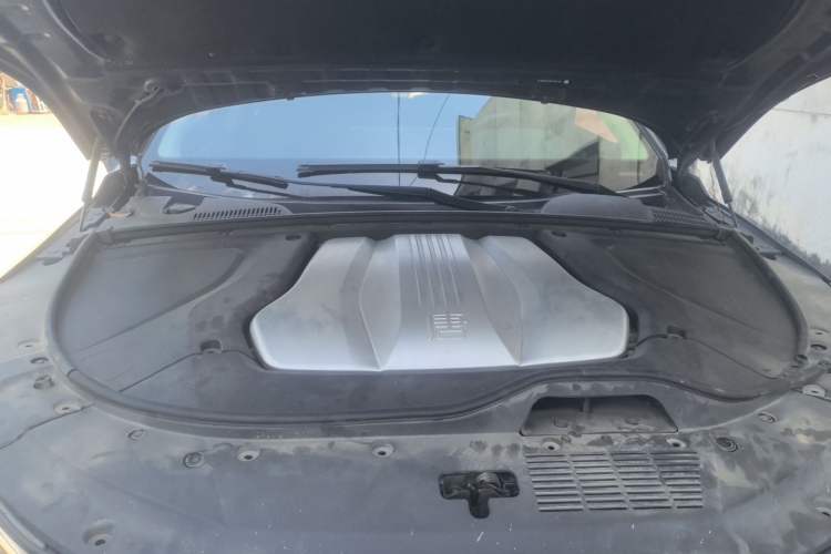 Used BYD Tang New Energy 2019 DM 2.0T All-Wheel Drive Connected Leading Model 7 Seats China VI Standard Engine Bay