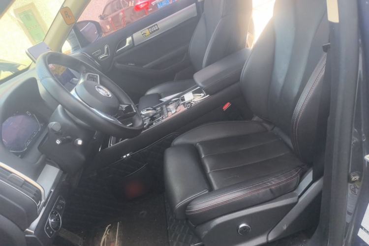 Used BYD Tang New Energy 2019 DM 2.0T All-Wheel Drive Connected Leading Model 7 Seats China VI Standard Left Front Seat