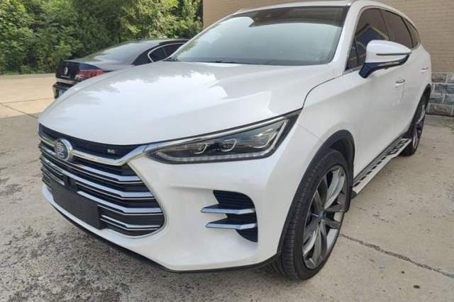 Used BYD Tang New Energy 2019 DM 2.0T All-Wheel Drive Connected Leading Model 7 Seats China VI Standard