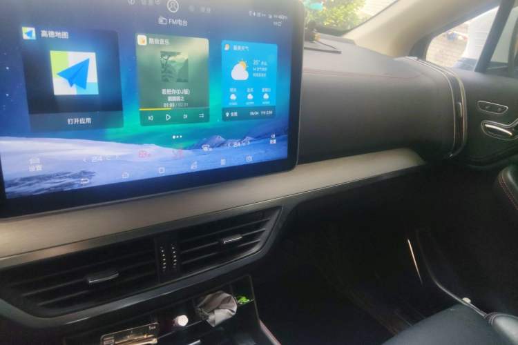 Used BYD Tang New Energy 2019 EV600D Four-Wheel Drive Smart Connect Genesis Edition Audio And AC Panel