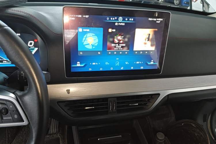 Used BYD Tang New Energy 2019 DM 2.0T All-Wheel Drive Smart Connectivity Enjoyment Model 7 Seats China VI Standard Audio And AC Panel