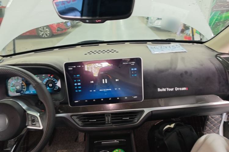 Used BYD Tang New Energy 2019 DM 2.0T All-Wheel Drive Connected Leading Model 7 Seats China VI Standard Center Console