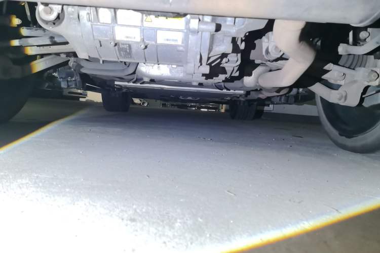 Used BYD Tang New Energy 2019 DM 2.0T All-Wheel Drive Connected Innovation Edition 7 Seats China VI Standard Chassis Rear