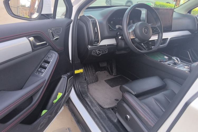 Used BYD Tang New Energy 2019 DM 2.0T All-Wheel Drive Connected Innovation Edition 7 Seats China VI Standard Driver Seat