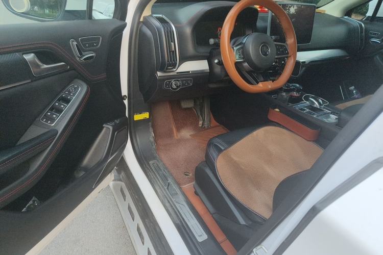 Used BYD Tang New Energy 2019 DM 2.0T All-Wheel Drive Smart Connectivity Enjoyment Model 7 Seats China VI Standard Driver Seat