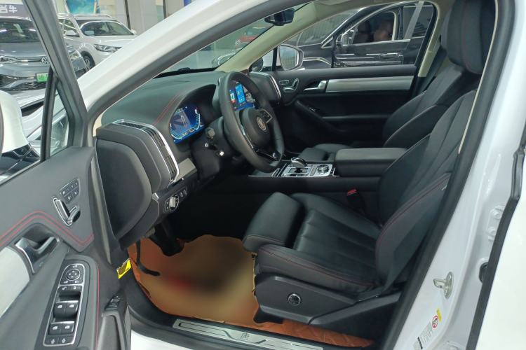 Used BYD Tang New Energy 2019 DM 2.0T All-Wheel Drive Connected Leading Model 7 Seats China VI Standard Driver Seat