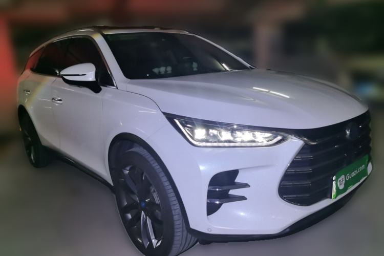 Used BYD Tang New Energy 2019 DM 2.0T All-Wheel Drive Connected Innovation Edition 7 Seats China VI Standard Front Right 45 Deg