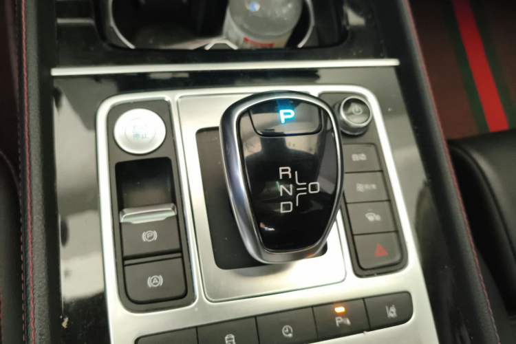 Used BYD Tang New Energy 2019 EV600D Four-Wheel Drive Smart Connect Genesis Edition Gear Lever