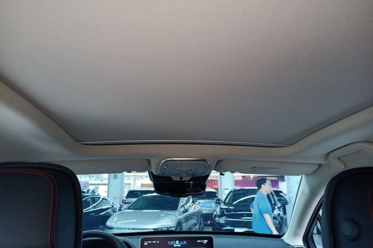 Used BYD Tang New Energy 2019 DM 2.0T All-Wheel Drive Connected Leading Model 7 Seats China VI Standard Headliner