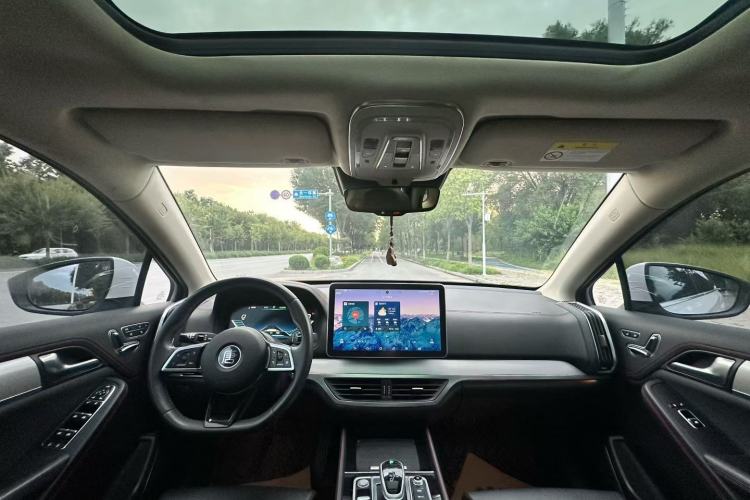 Used BYD Tang New Energy 2019 EV600D Four-Wheel Drive Smart Connect Genesis Edition Interior 2