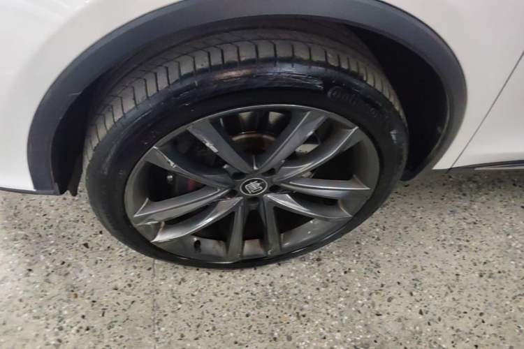 Used BYD Tang New Energy 2019 EV600D Four-Wheel Drive Smart Connect Genesis Edition Left Front Wheel Hub