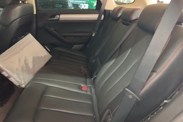 Used BYD Tang New Energy 2019 DM 2.0T All-Wheel Drive Connected Leading Model 7 Seats China VI Standard Left Rear Seat