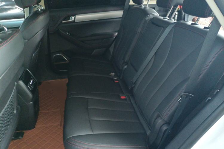 Used BYD Tang New Energy 2019 DM 2.0T All-Wheel Drive Connected Leading Model 7 Seats China VI Standard Left Rear Seat