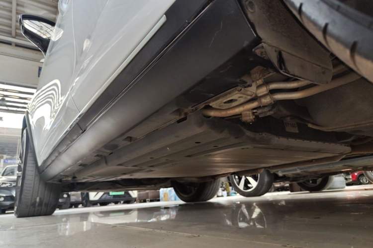 Used BYD Tang New Energy 2019 DM 2.0T All-Wheel Drive Connected Leading Model 7 Seats China VI Standard Left Side Sill