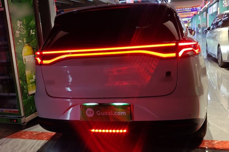 Used BYD Tang New Energy 2019 DM 2.0T All-Wheel Drive Smart Connectivity Enjoyment Model 7 Seats China VI Standard Rear