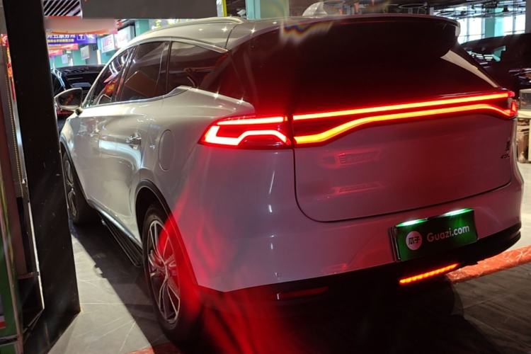 Used BYD Tang New Energy 2019 DM 2.0T All-Wheel Drive Smart Connectivity Enjoyment Model 7 Seats China VI Standard Rear Left 45 Deg