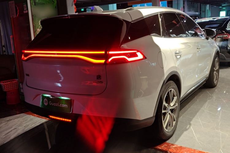 Used BYD Tang New Energy 2019 DM 2.0T All-Wheel Drive Smart Connectivity Enjoyment Model 7 Seats China VI Standard Rear Right 45 Deg