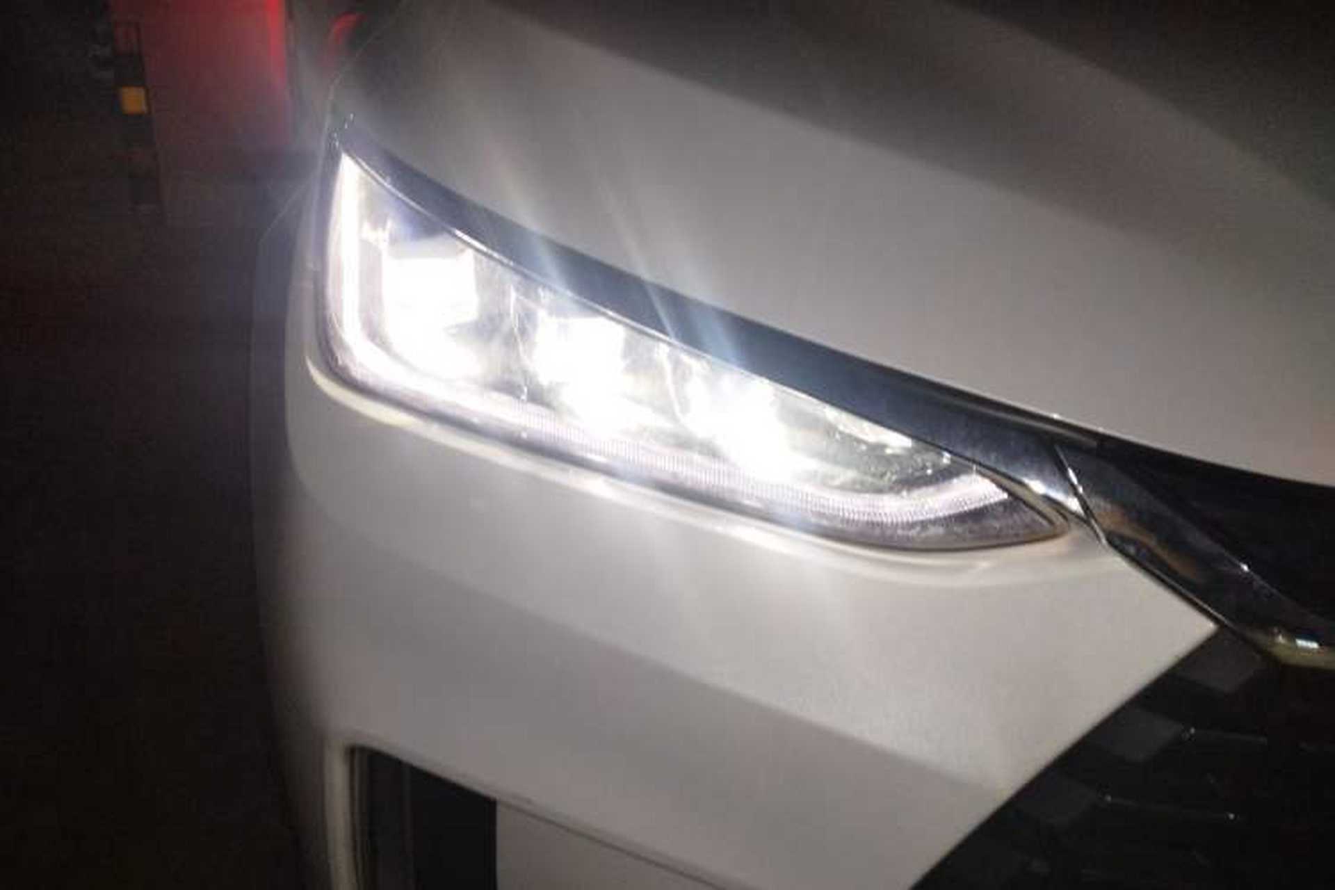 Used BYD Tang New Energy 2019 EV600D Four-Wheel Drive Smart Connect Genesis Edition Right Front Headlight