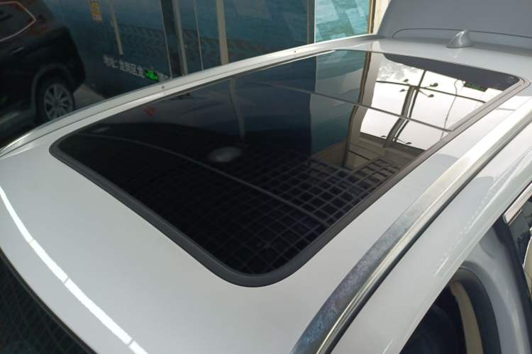Used BYD Tang New Energy 2019 DM 2.0T All-Wheel Drive Connected Leading Model 7 Seats China VI Standard Roof