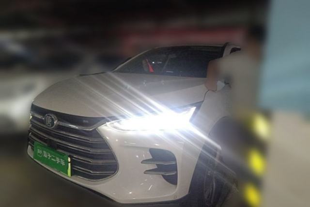 Used BYD Tang New Energy 2019 DM 2.0T All-Wheel Drive Smart Connectivity Enjoyment Model 7 Seats China VI Standard