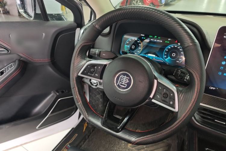 Used BYD Tang New Energy 2019 DM 2.0T All-Wheel Drive Connected Leading Model 7 Seats China VI Standard Steering Wheel