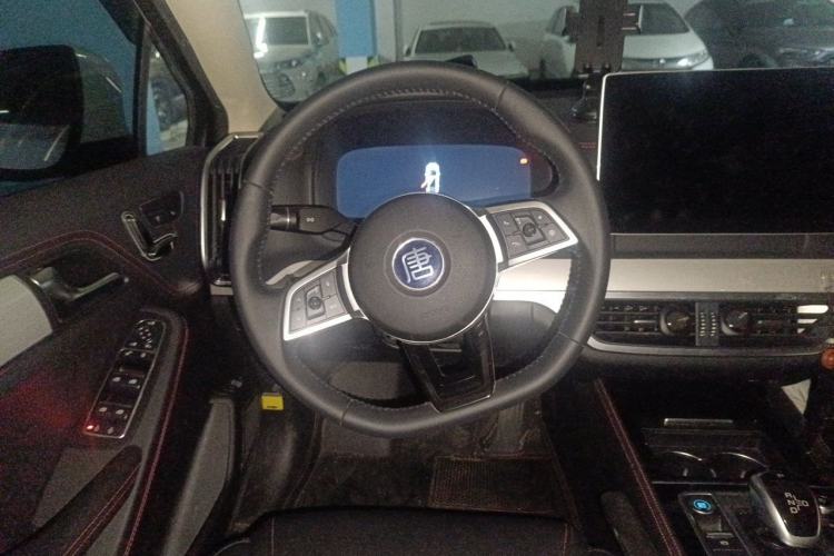 Used BYD Tang New Energy 2019 DM 2.0T All-Wheel Drive Smart Connectivity Enjoyment Model 7 Seats China VI Standard Steering Wheel