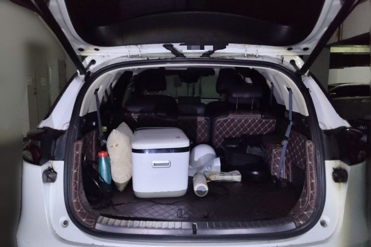 Used BYD Tang New Energy 2019 DM 2.0T All-Wheel Drive Smart Connectivity Enjoyment Model 7 Seats China VI Standard Trunk