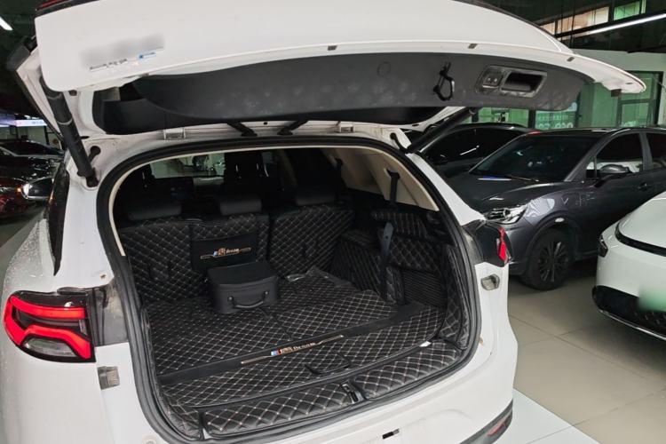 Used BYD Tang New Energy 2019 DM 2.0T All-Wheel Drive Connected Leading Model 7 Seats China VI Standard Trunk
