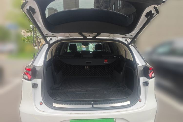 Used BYD Tang New Energy 2019 DM 2.0T All-Wheel Drive Smart Connectivity Enjoyment Model 7 Seats China VI Standard Trunk