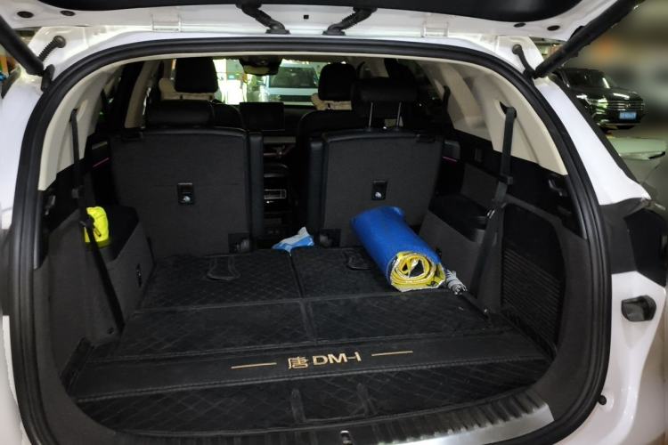 Used BYD Tang New Energy 2019 DM 2.0T All-Wheel Drive Smart Connect & Enjoyment Model 6 Seats China VI Standard Trunk