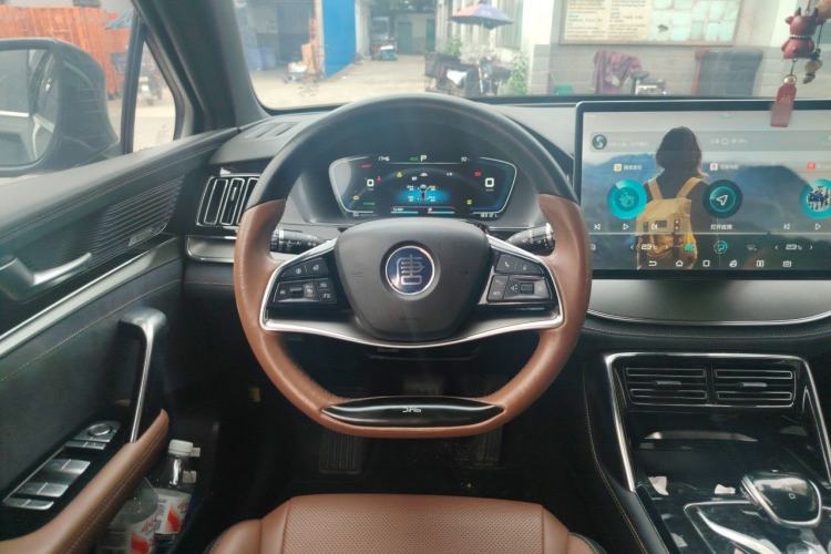 Used BYD Tang New Energy 2020 DM 2.0T Dual-Engine All-Wheel Drive Prestige 7-Seater China VI Standard Steering Wheel
