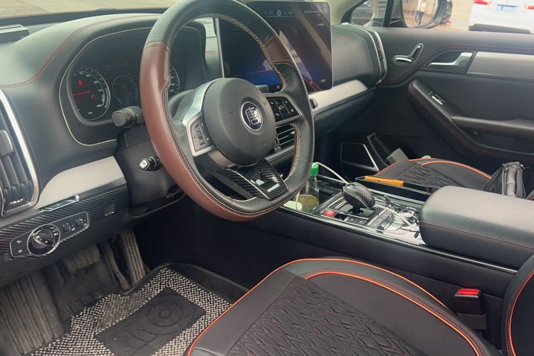 Used BYD Tang New Energy 2020 DM 2.0T Dual-Engine All-Wheel Drive Prestige 7-Seater China VI Standard Interior 2
