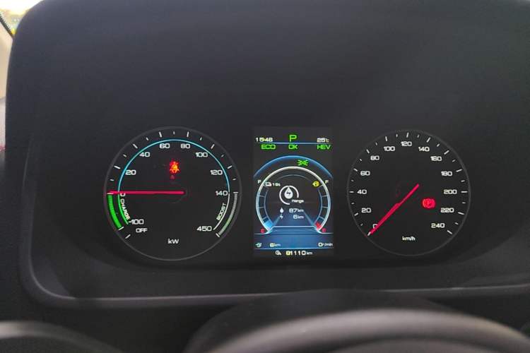 Used BYD Tang New Energy 2020 DM 2.0T Dual-Engine All-Wheel Drive Prestige 7-Seater China VI Standard Instrument Cluster