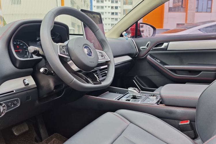 Used BYD Tang New Energy 2020 DM 2.0T Dual-Engine All-Wheel Drive Prestige 7-Seater China VI Standard Interior 3