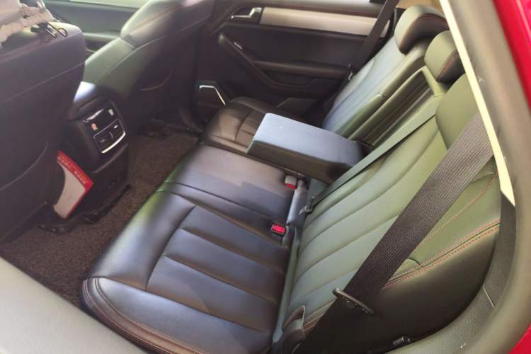 Used BYD Tang New Energy 2020 DM 2.0T Dual-Engine All-Wheel Drive Prestige 7-Seater China VI Standard Interior 4