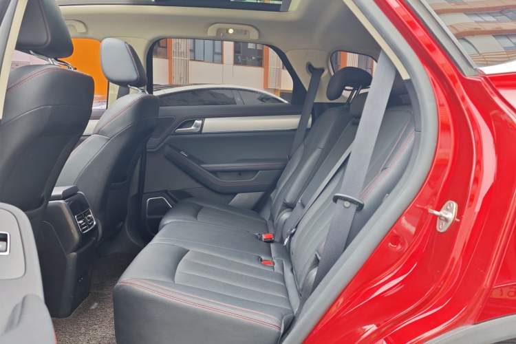 Used BYD Tang New Energy 2020 DM 2.0T Dual-Engine All-Wheel Drive Prestige 7-Seater China VI Standard Interior 9