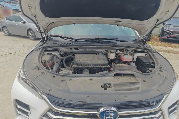 Подержанный BYD Tang New Energy 2020 DM 2.0T Dual-Engine All-Wheel ...