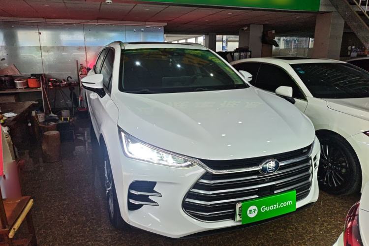 Used BYD Tang New Energy 2020 DM 2.0T Dual-Engine All-Wheel Drive Prestige 7-Seater China VI Standard Exterior 1