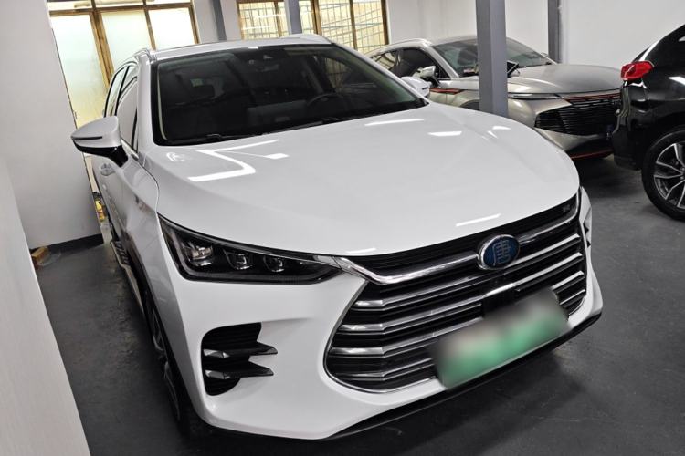 Used BYD Tang New Energy 2020 DM 2.0T Dual-Engine All-Wheel Drive Prestige 7-Seater China VI Standard Exterior 2